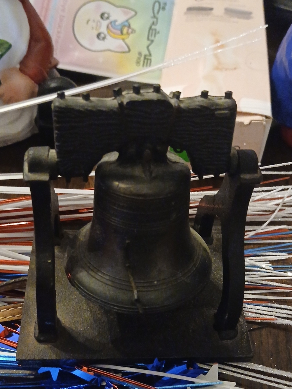 Vintage Penncraft Cast Iron Philadelphia Liberty Bell   3 3/4" High